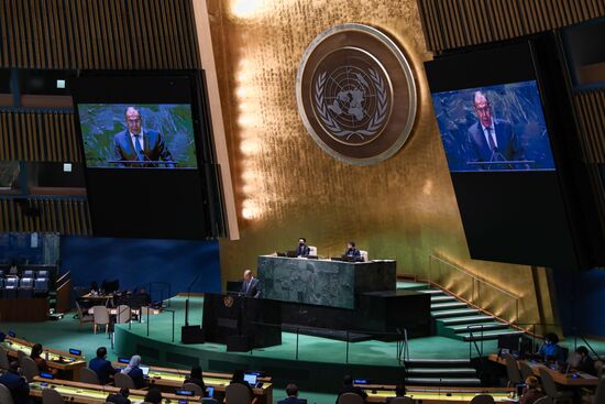 Выступление С. Лаврова на общеполитической дискуссии 76-й сессии ГА ООН