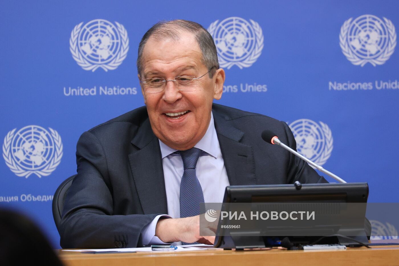 Итоговая пресс-конференция С. Лаврова в Нью-Йорке