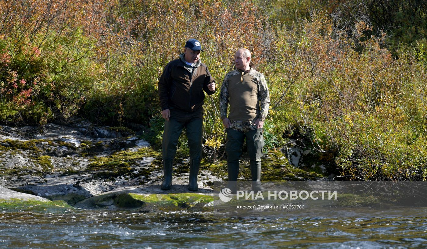 Отдых президента РФ В. Путина в Сибири