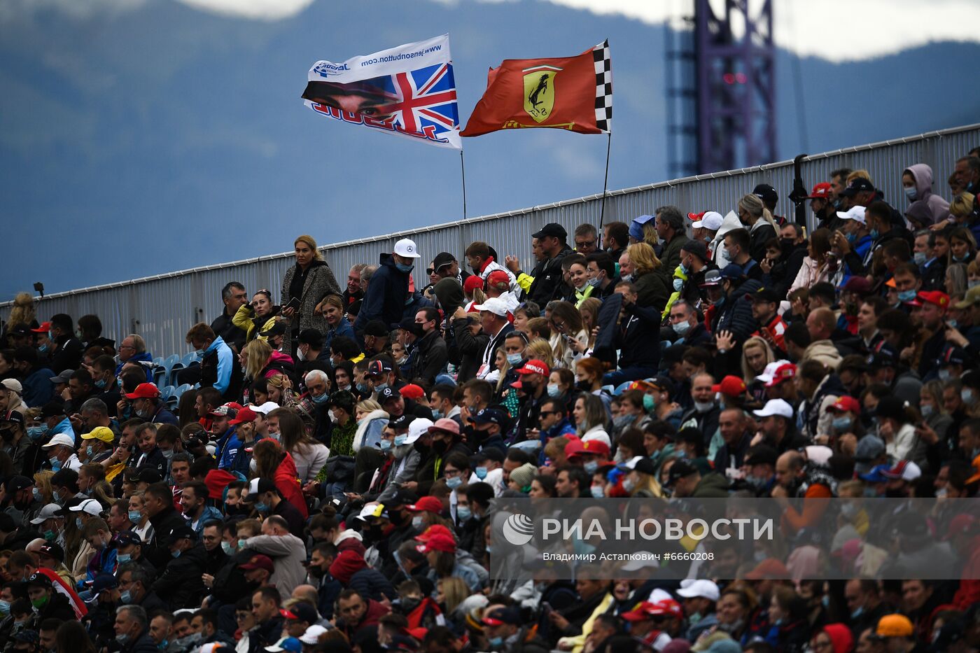 Автоспорт. Формула 1. Гран-при России. Гонка