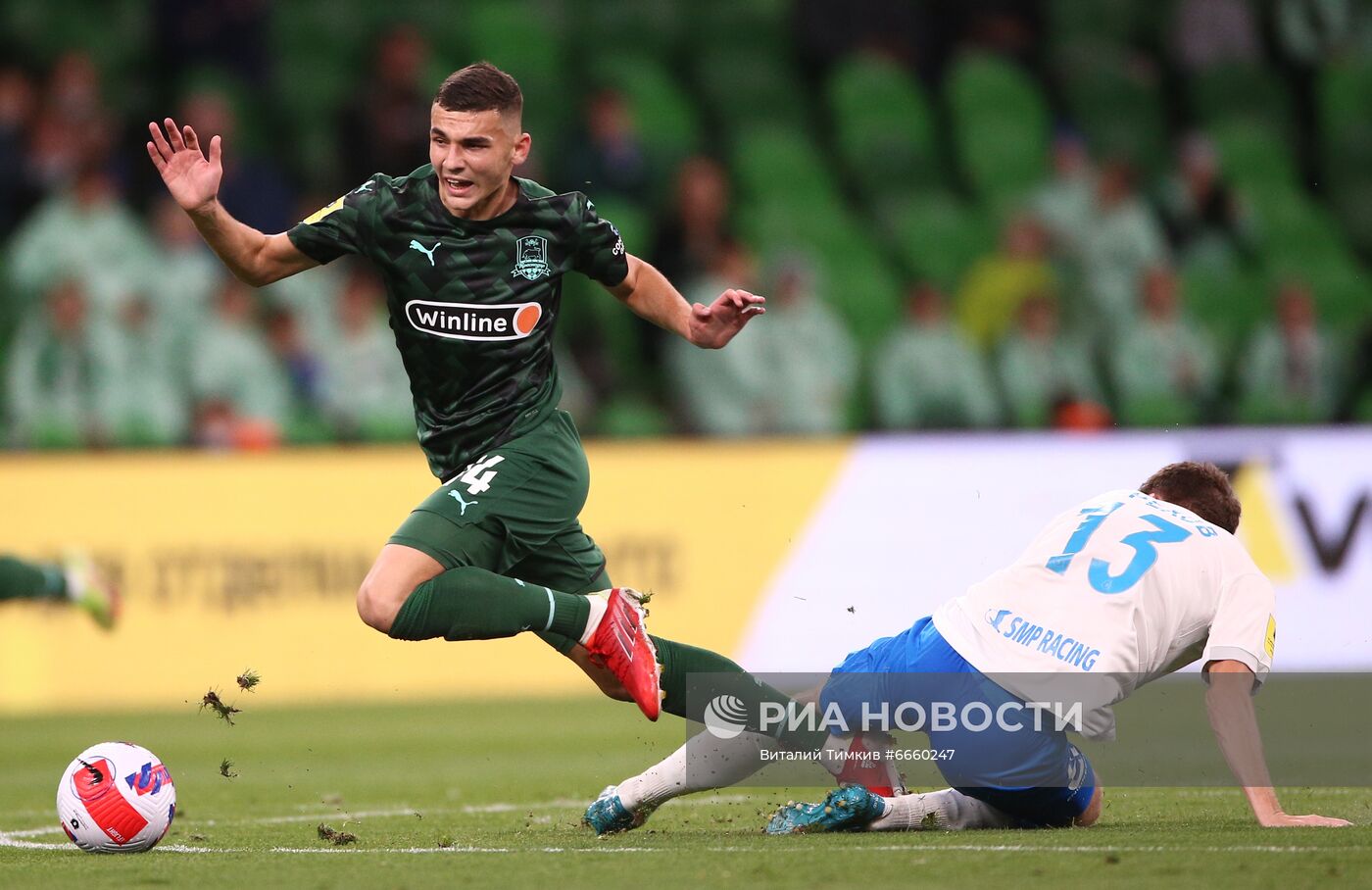 Футбол. РПЛ. Матч "Краснодар" - "Сочи"