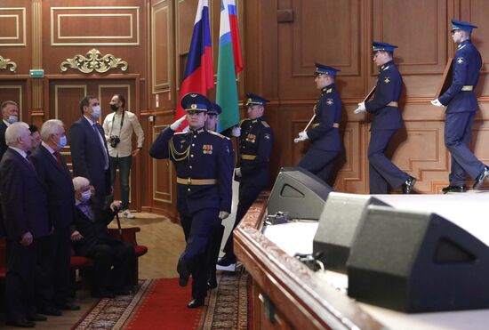 Инаугурация победившего на выборах губернатора Белгородской области В. Гладкова