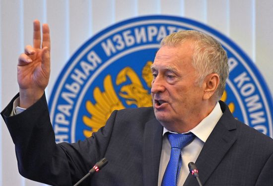 Вручение временных удостоверений избранным депутатам VIII созыва Госдумы