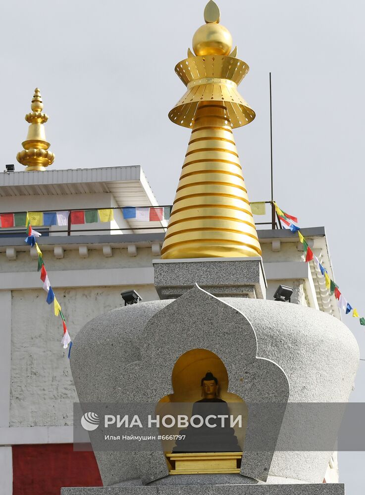 Открытие статуи Будды в Красноярском буддийском центре