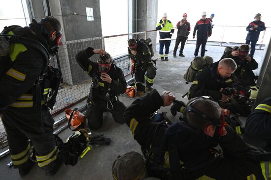 Пожарно-тактические учения в комплексе "Москва-Сити"