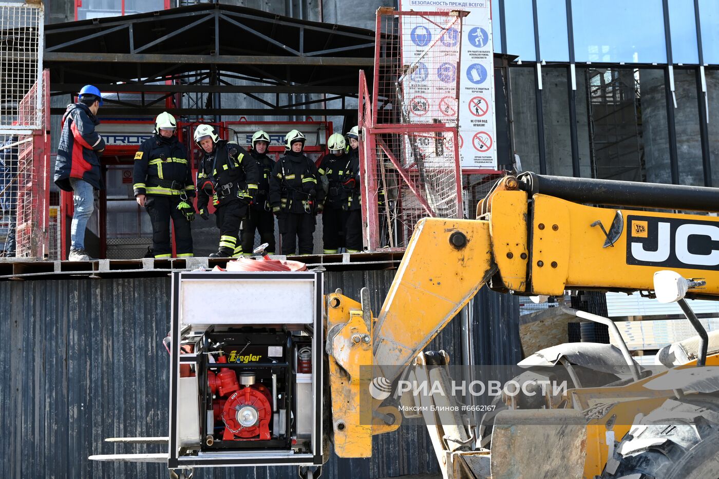 Пожарно-тактические учения в комплексе "Москва-Сити"