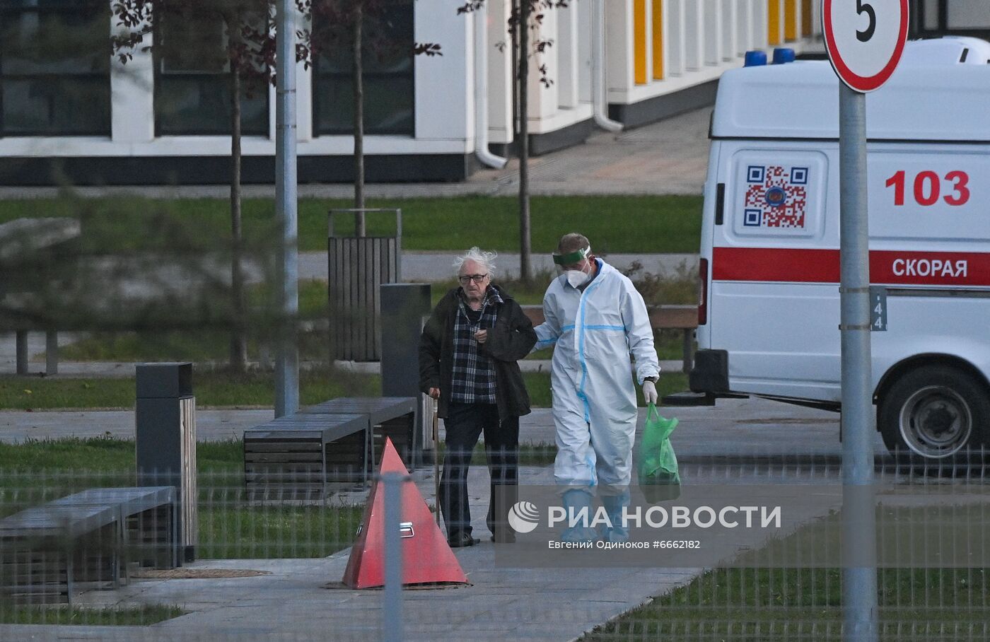 Карантинный центр в Коммунарке во время пандемии коронавируса COVID-19