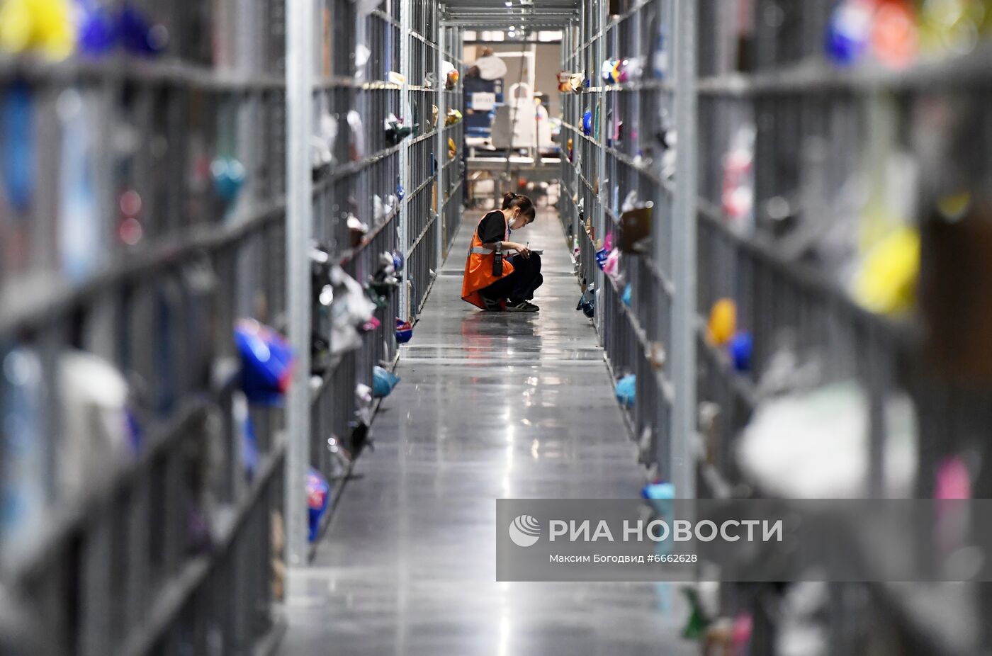 Открытие логистического центра интернет-магазина Ozon в Казани