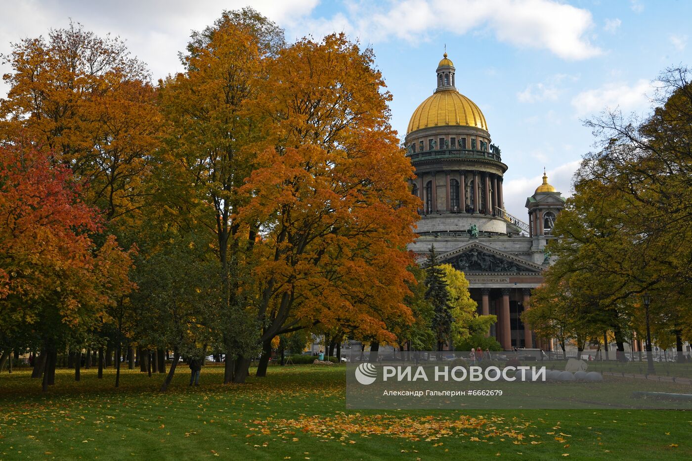 Исаакиевский собор в Санкт-Петербурге, где пройдет венчание потомка династии Романовых