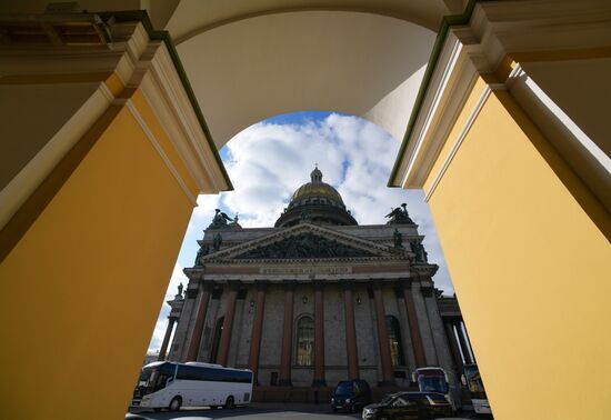 Исаакиевский собор в Санкт-Петербурге, где пройдет венчание потомка династии Романовых