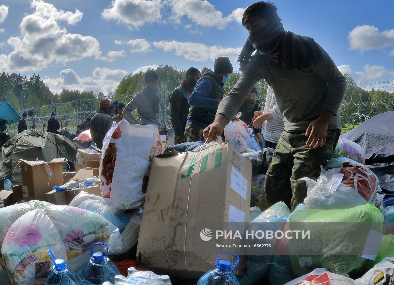 Лагерь беженцев на белорусско-польской границе