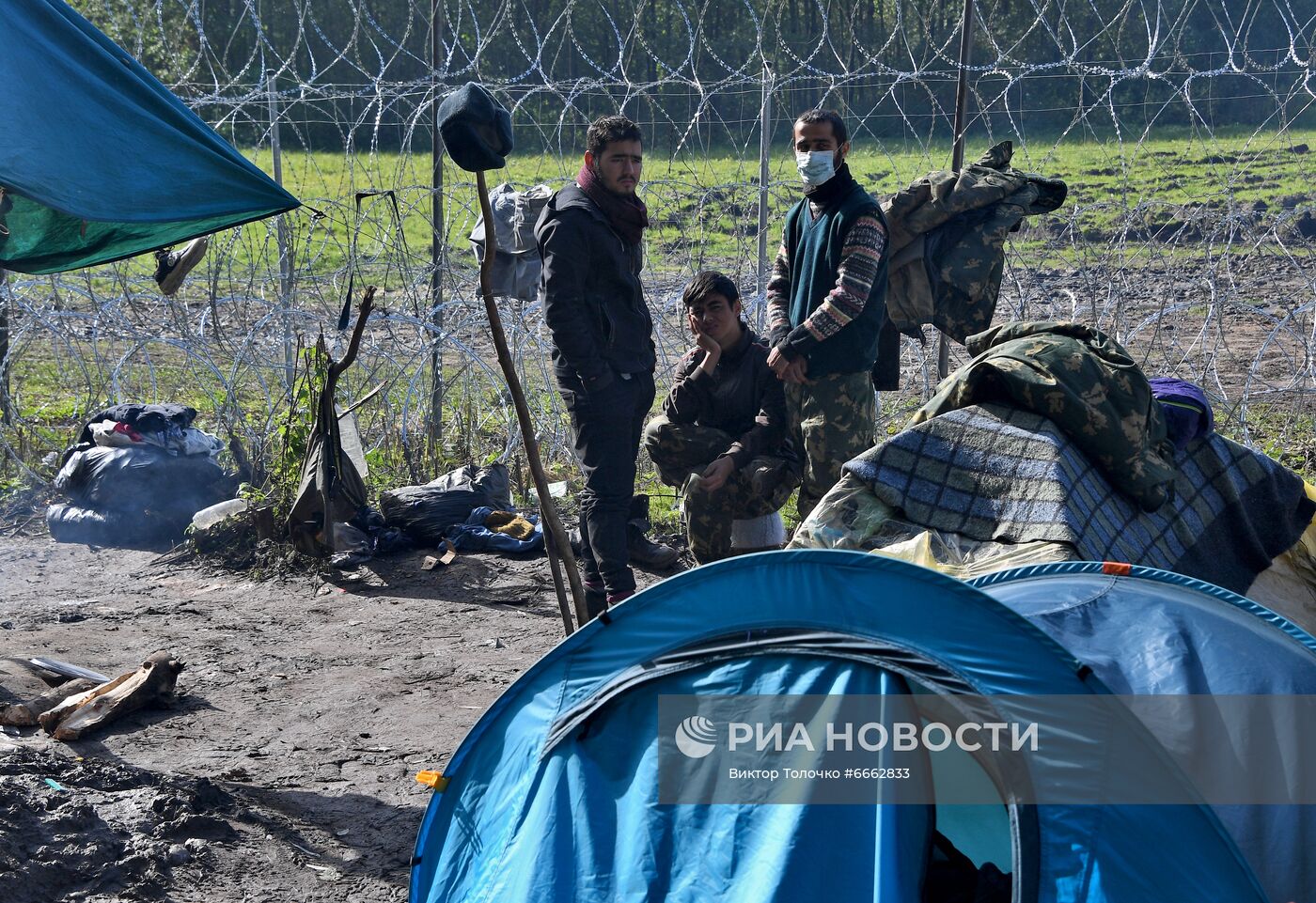 Лагерь беженцев на белорусско-польской границе