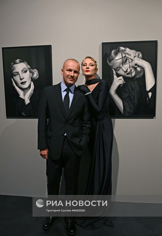 Вернисаж выставки "Северный ветер. Проект Ренаты Литвиновой и Гоши Рубчинского"