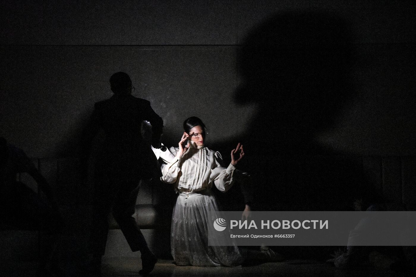 Спектакль "Pasionaria" в рамках фестиваля "Context. Diana Vishneva"