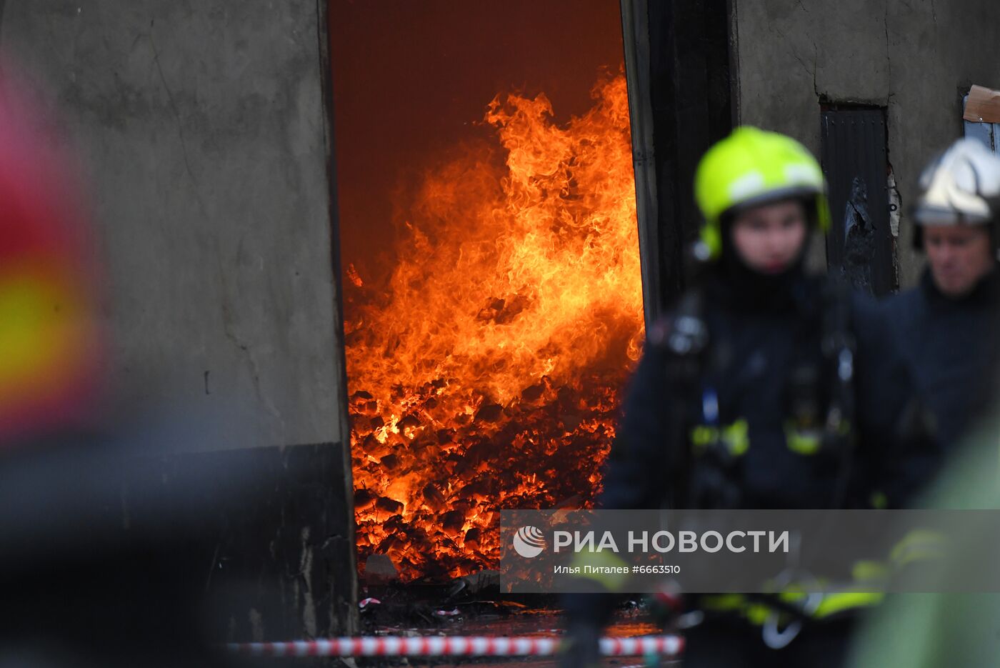 Пожар на складе в Новой Москве