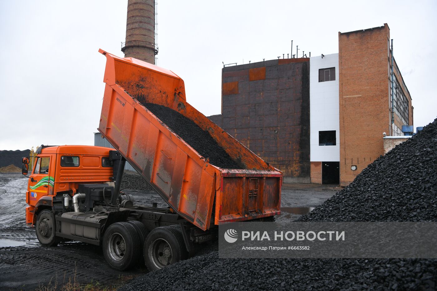 Работа коммунальных служб по подготовке к зимнему сезону в Кемеровской области