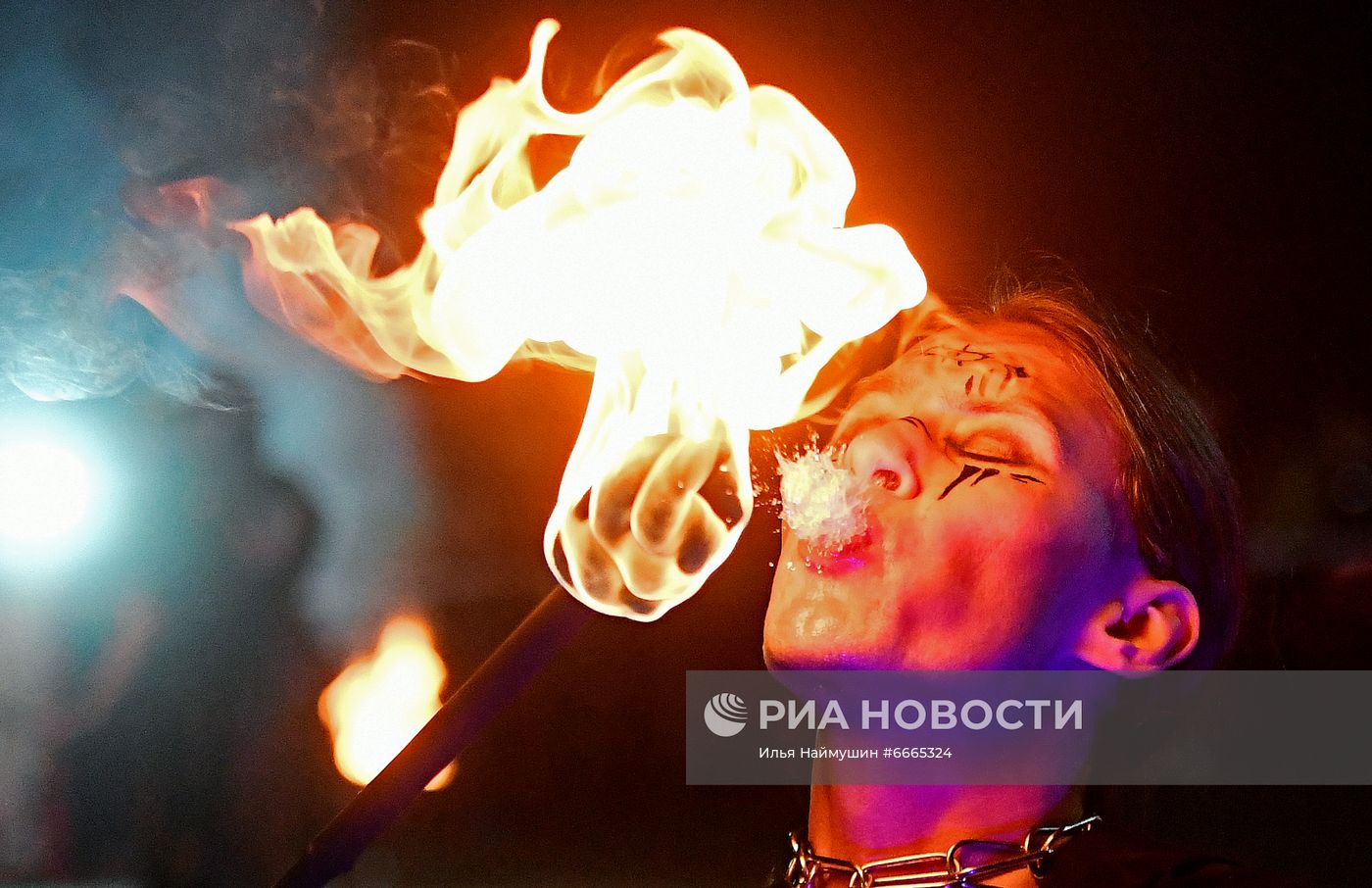Шоу мототеатра Александра Елагина в Красноярске