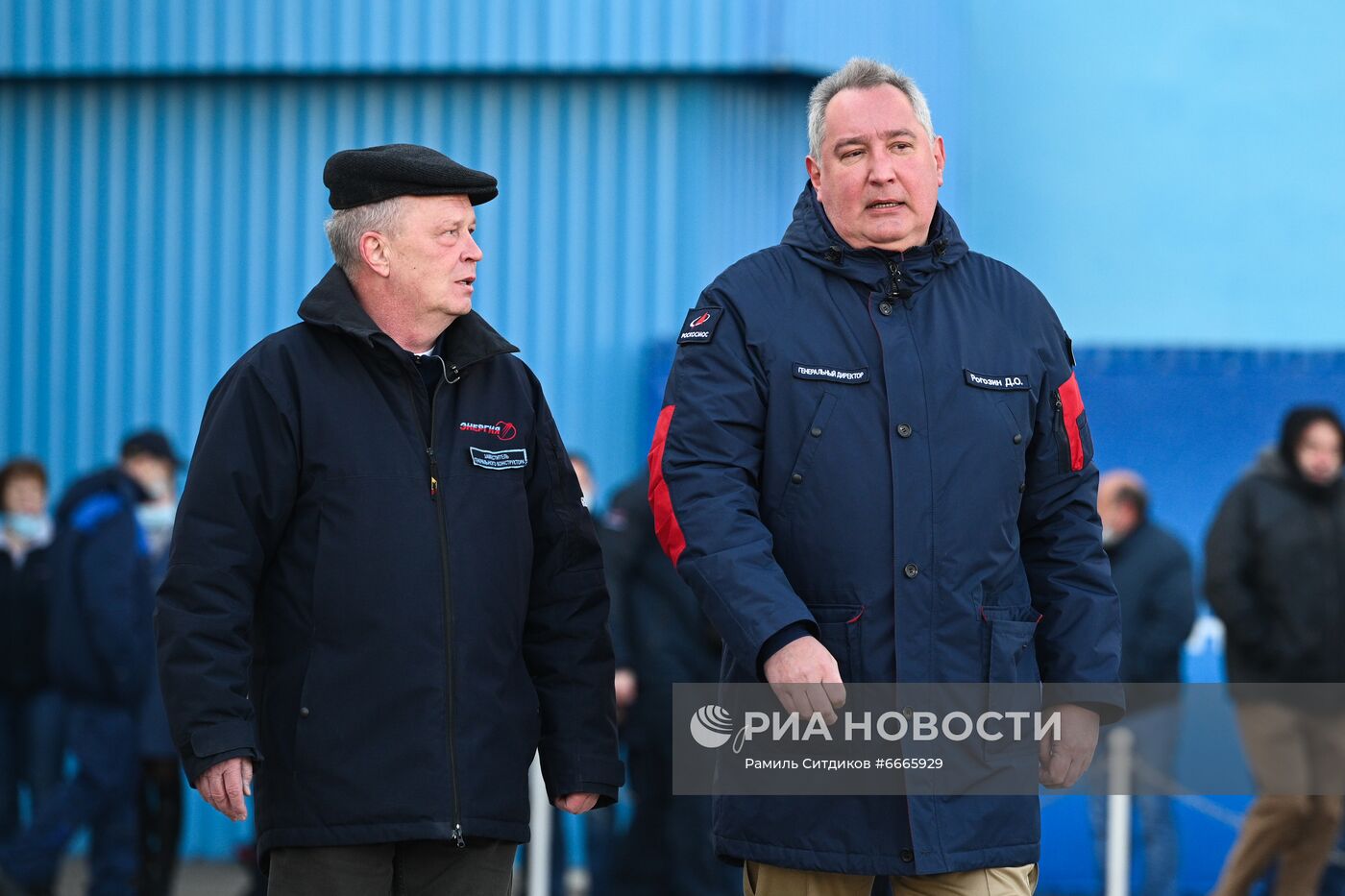 Подготовка к старту ТПК "Союз МС-19" со съемочной группой фильма "Вызов"