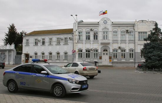 Обыски в администрации Евпатории из-за задержания мэра Р. Тихончука