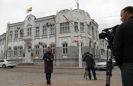 Обыски в администрации Евпатории из-за задержания мэра Р. Тихончука