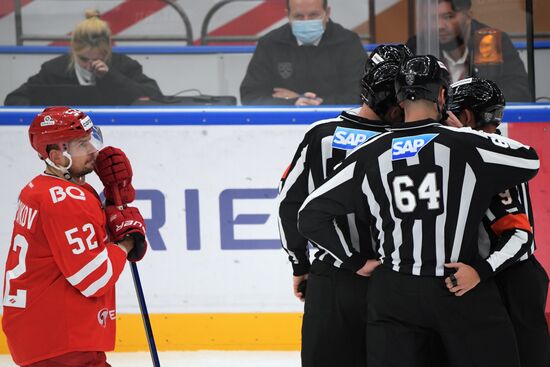 Хоккей. КХЛ. Матч "Спартак" – "Металлург"