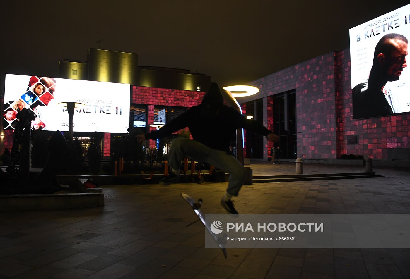 Премьера сериала "В клетке 2. Бой продолжается"