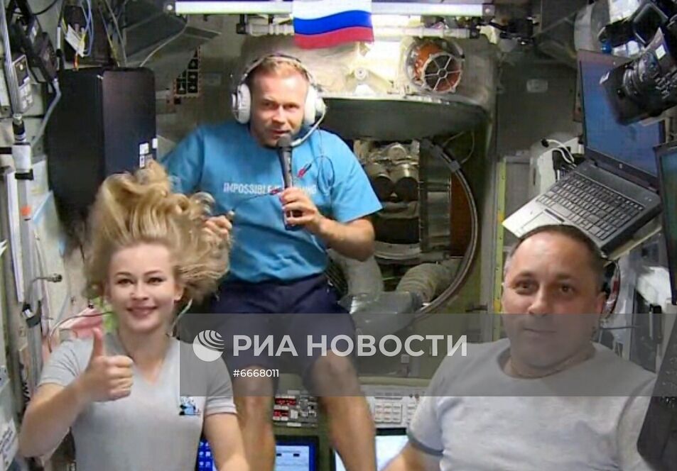 Съемочная группа фильма "Вызов" на МКС