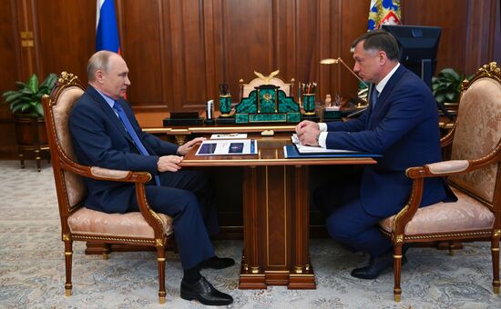 Встреча президента РФ В. Путина с вице-премьером РФ М. Хуснуллиным