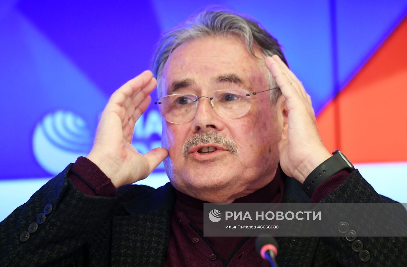 Творческая встреча с режиссером Павлом Чухраем