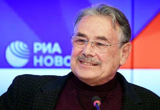 Творческая встреча с режиссером Павлом Чухраем
