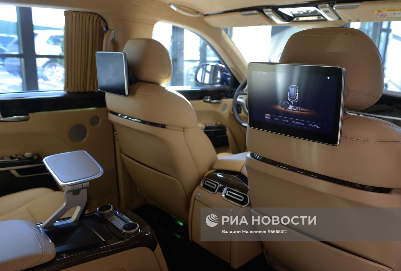 Новый шоурум автомобилей Aurus в Москве