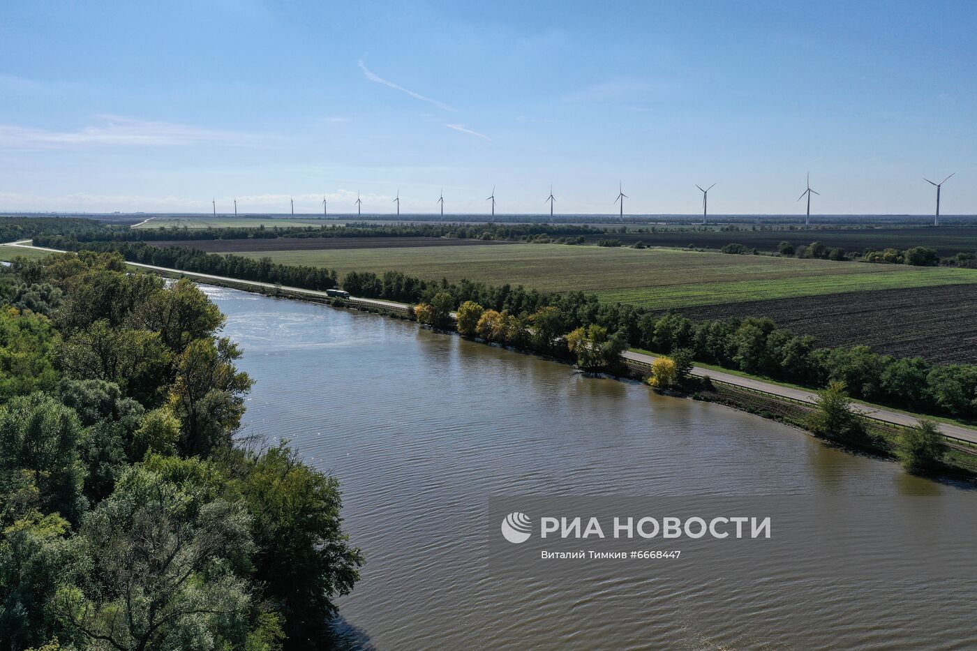 Ветрогенераторы Адыгейской ВЭС 