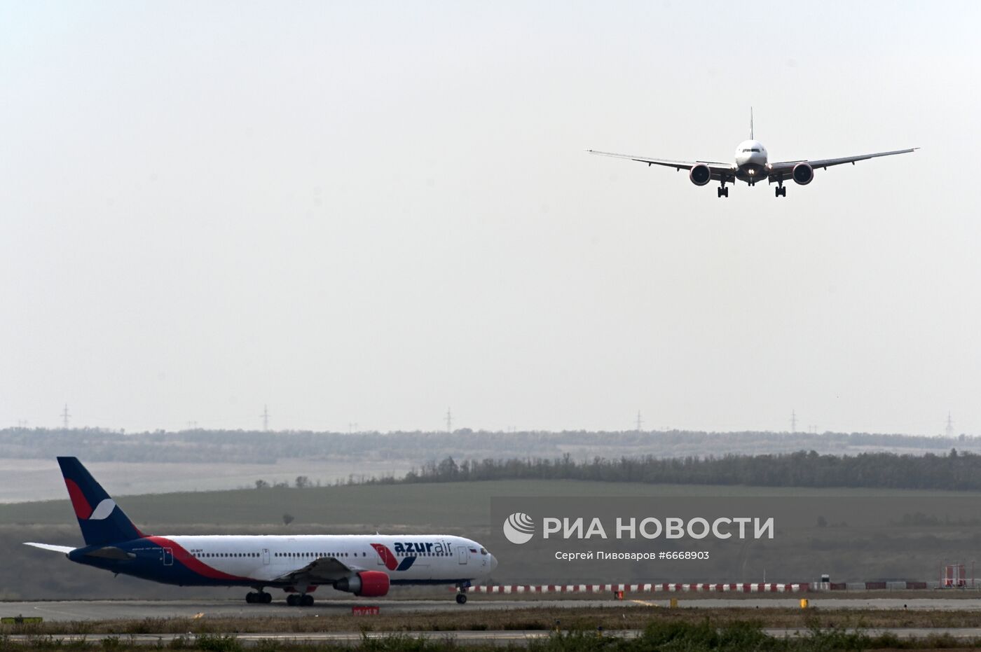 Работа аэропорта Платов в Ростове-на-Дону