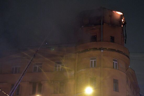 Пожар в жилом доме в Санкт-Петербурге