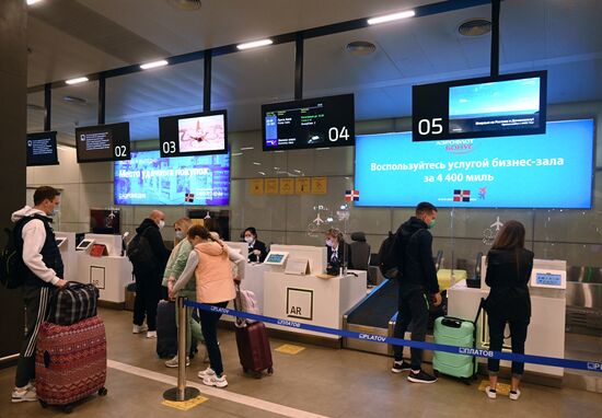 Работа аэропорта Платов в Ростове-на-Дону