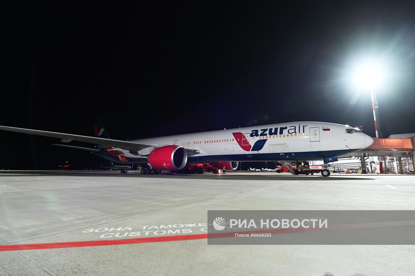 Работа аэропорта Платов в Ростове-на-Дону
