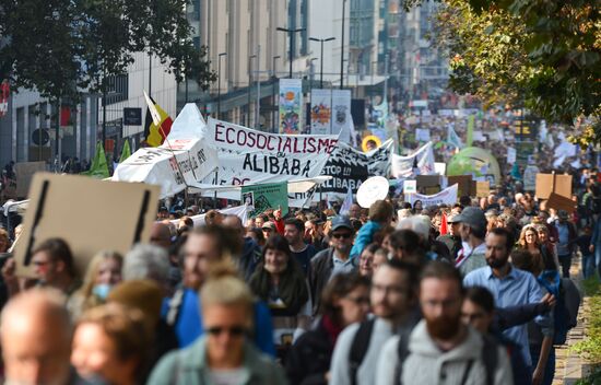 Митинг в поддержку экологии в Брюсселе