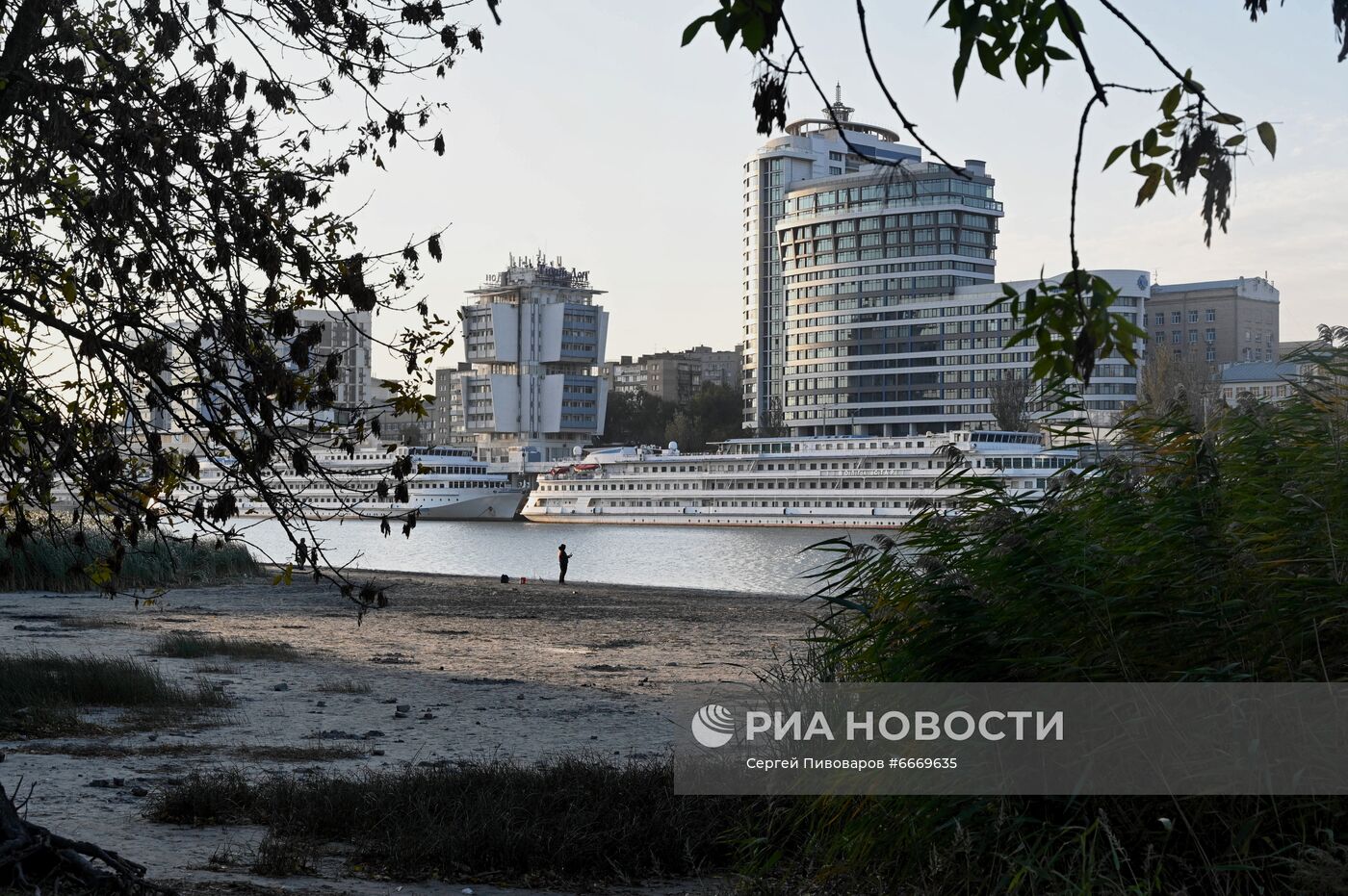 Обмеление Дона в Ростове-на-Дону