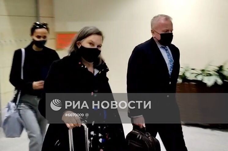 Замгоссекретаря США В. Нуланд прибыла в Москву с рабочим визитом