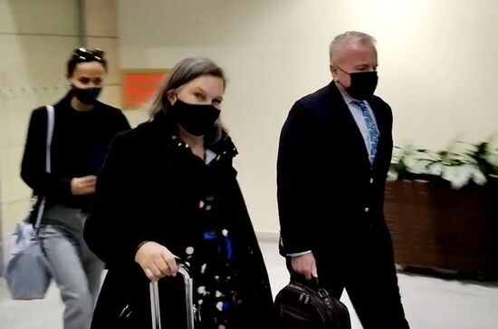 Замгоссекретаря США В. Нуланд прибыла в Москву с рабочим визитом