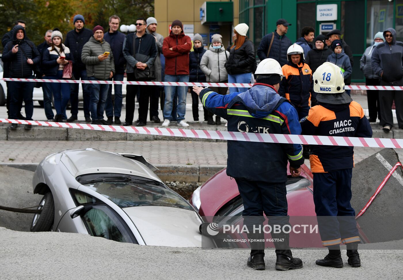 Авария на теплотрассе в Новосибирске