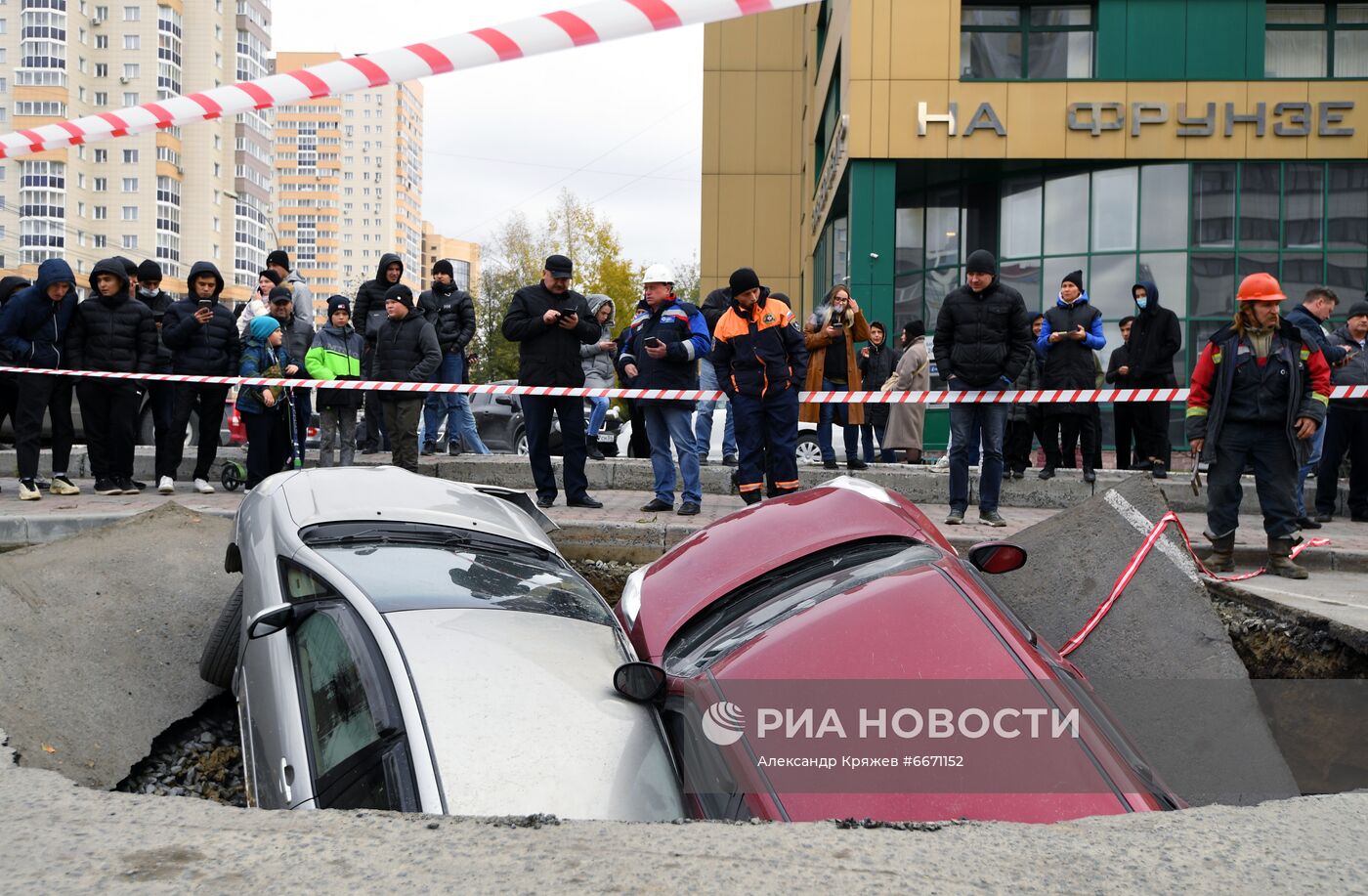 Авария на теплотрассе в Новосибирске