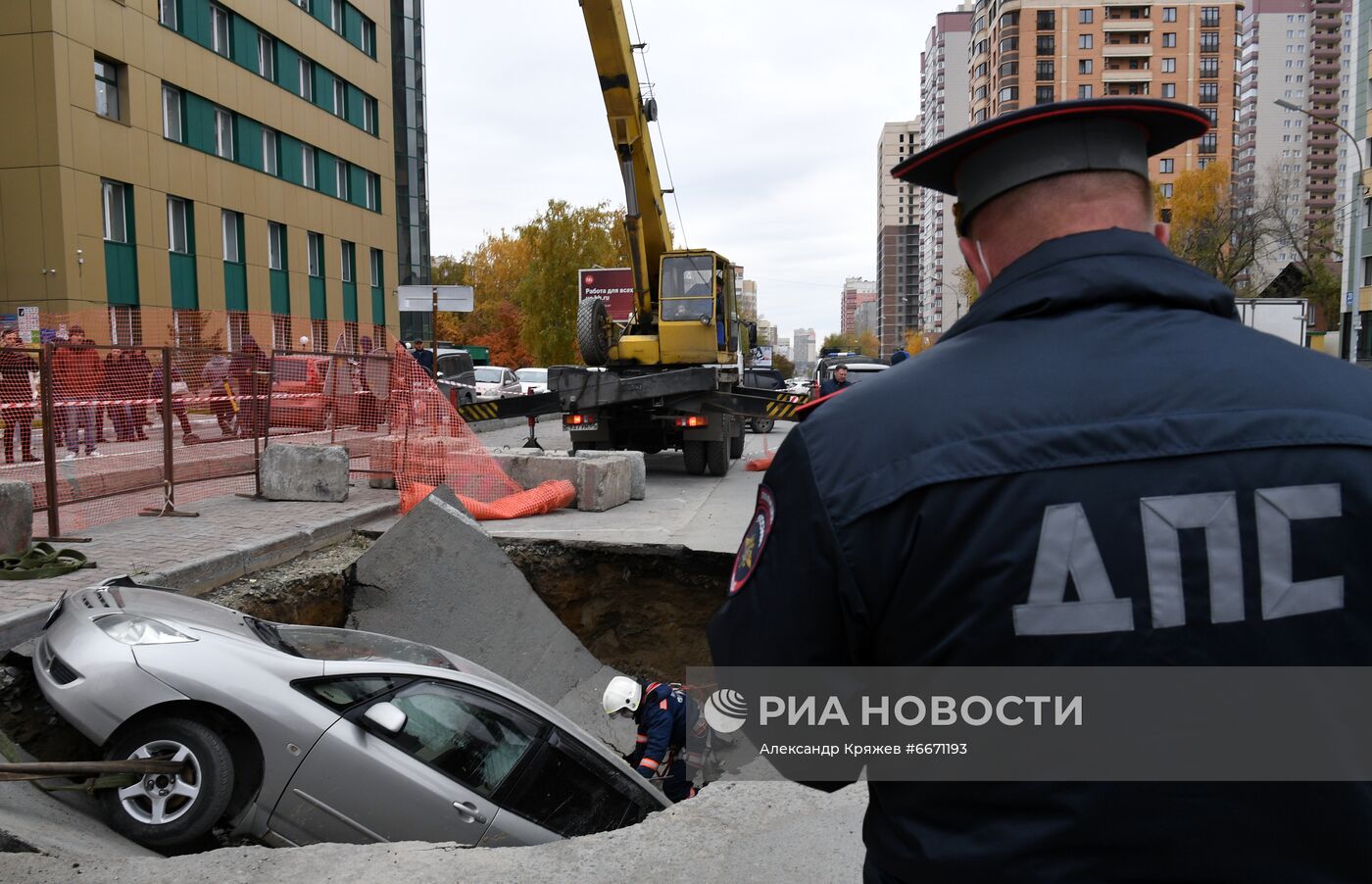 Авария на теплотрассе в Новосибирске