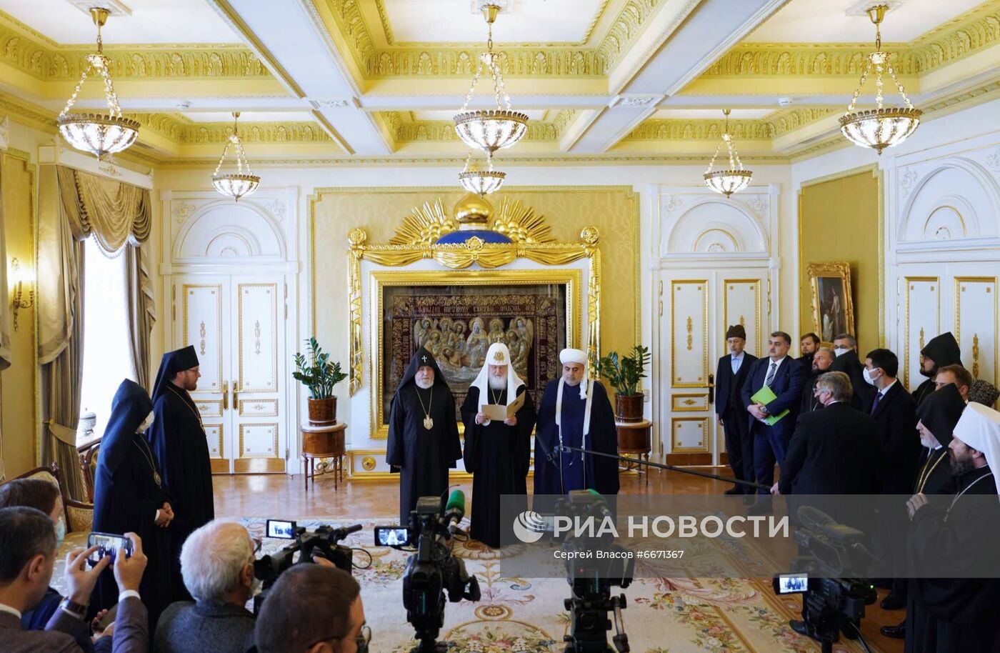 Встреча духовных лидеров России, Армении и Азербайджана в Москве