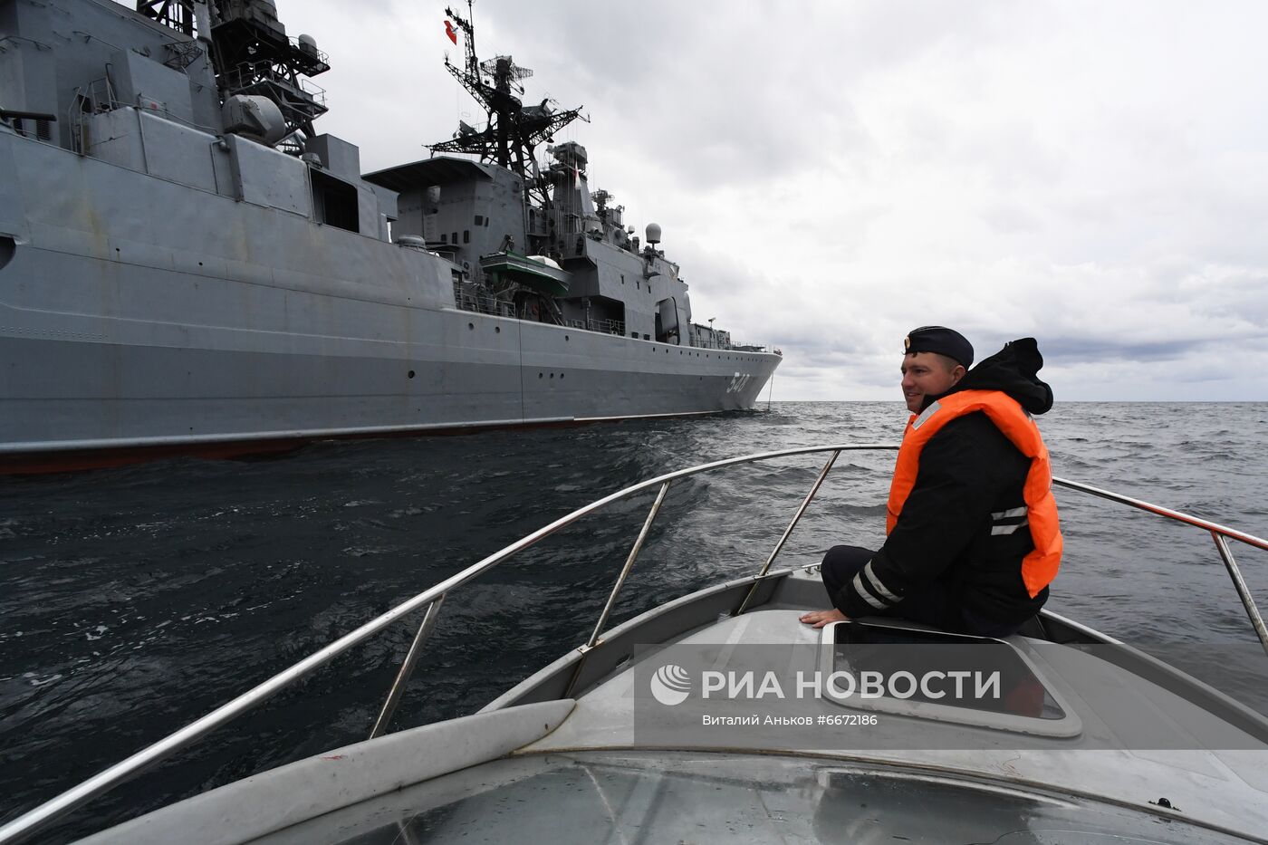 Российско-китайские учения "Морское взаимодействие – 2021"