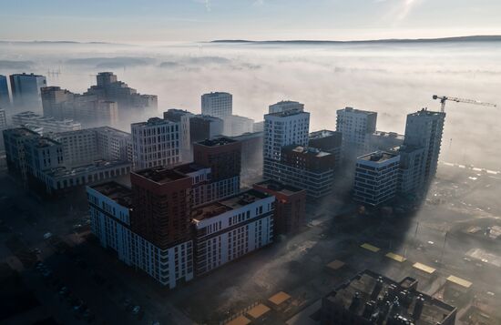 Смог от торфяных пожаров в Екатеринбурге