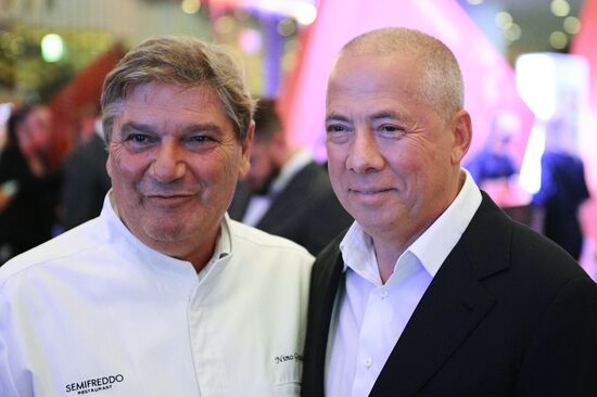 Церемония вручения звезд Michelin московским ресторанам