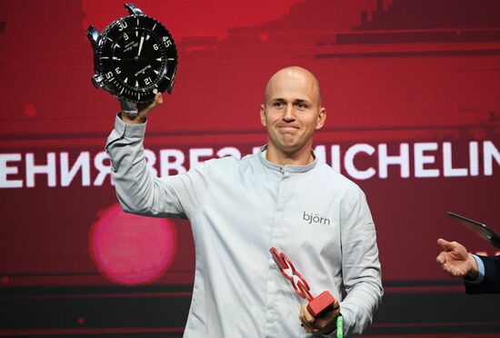 Церемония вручения звезд Michelin московским ресторанам