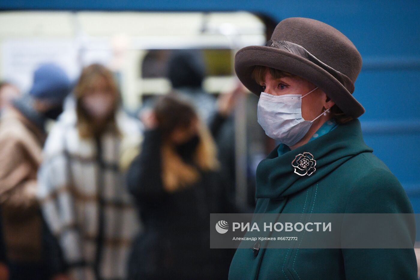 Рейд по соблюдению масочного режима в Новосибирском метрополитене