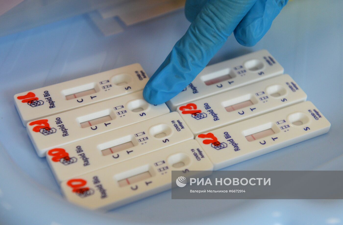 Экспресс-тестирование на Covid-19 в московской школе